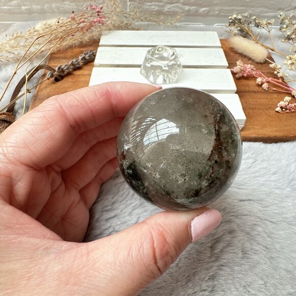Small Garden Quartz Sphere - Picture 7 of 8